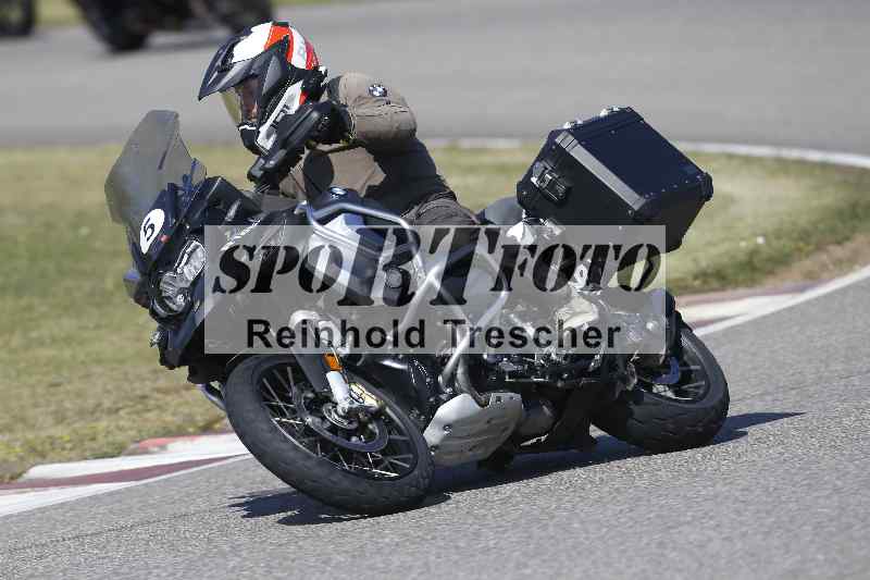 /01 02.04.2026 MAZ ADR/Gruppe rot/5